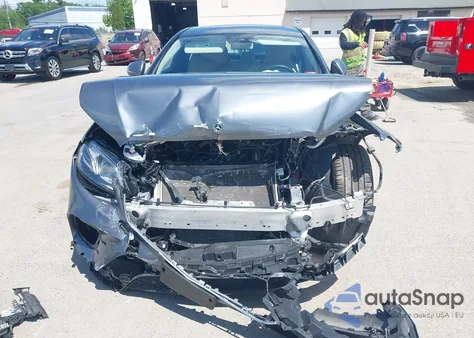 2018 Mercedes-Benz E 300 4Matic from USA, damaged, VIN WDDZF4KB1JA413834